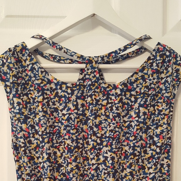 Dress - Picture 3 of 5